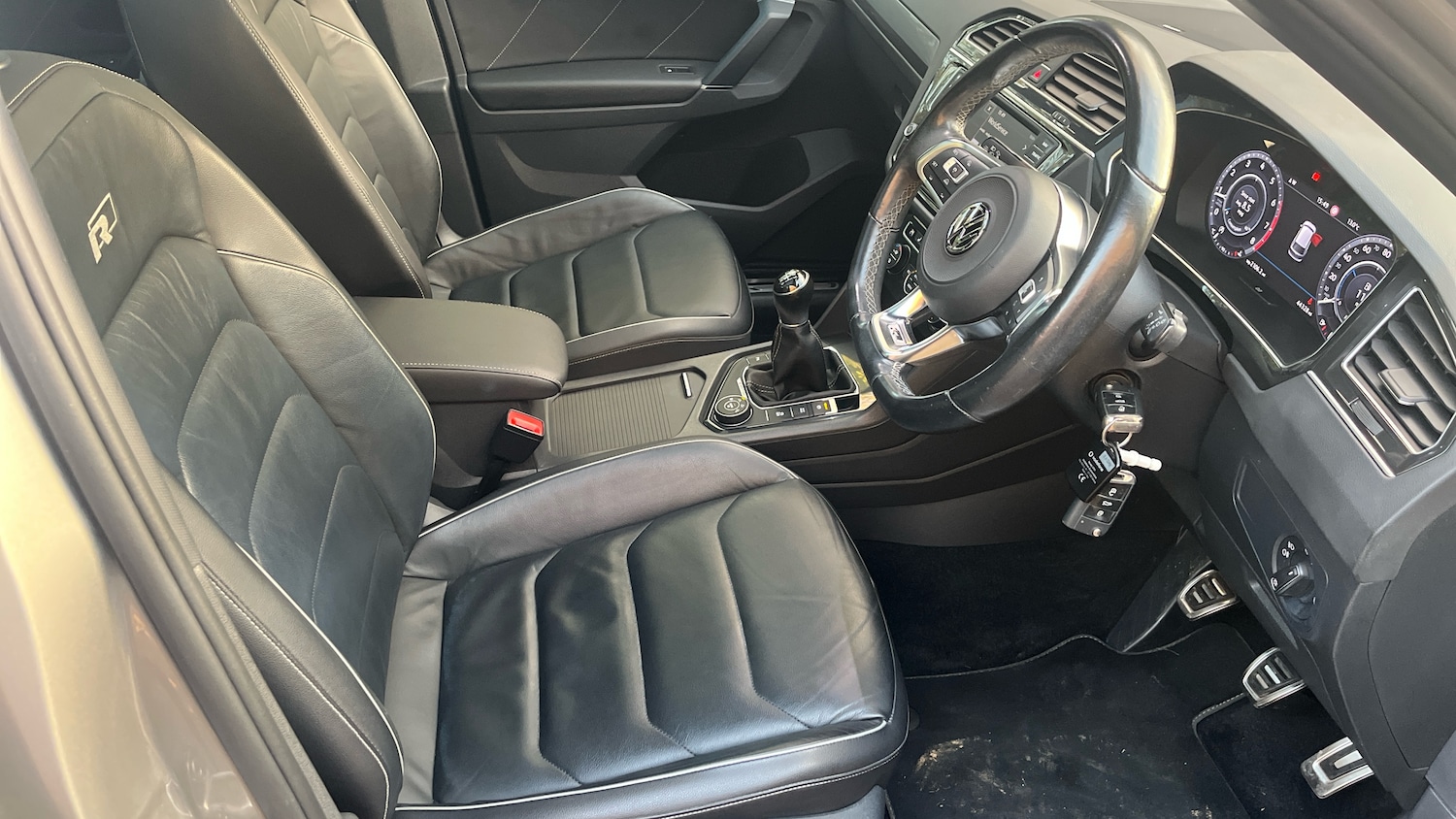 Used Volkswagen Tiguan 2017 for sale - 76486614: Photo 4