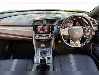 Used Honda Civic 2018 for sale - 77739516: Photo