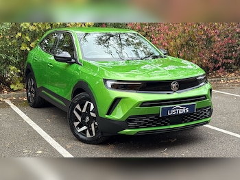 2025 (25) - 100kW Design 50kWh 5dr Auto