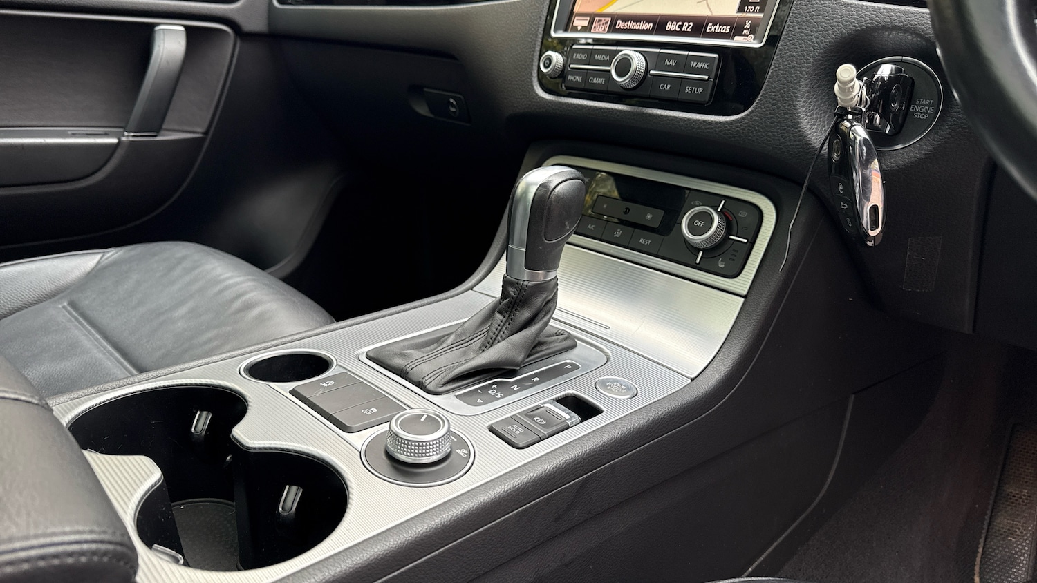 Used Volkswagen Touareg 2015 for sale - 76338442: Photo 12