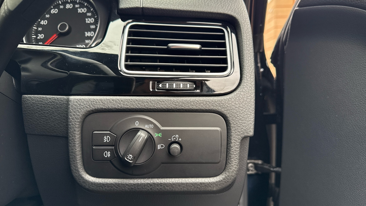 Used Volkswagen Touareg 2015 for sale - 76338442: Photo 20