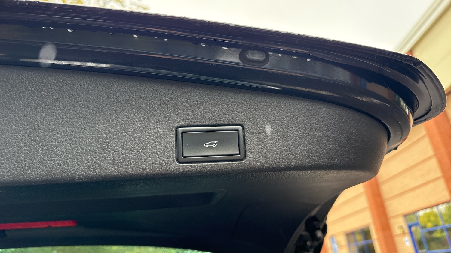 Used Volkswagen Touareg 2015 for sale - 76338442: Photo 24