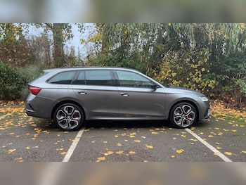 Used Skoda Octavia 2022 for sale - 76410250: Photo