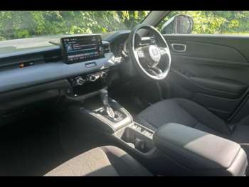 2025 (25) - 1.5 eHEV Elegance 5dr CVT