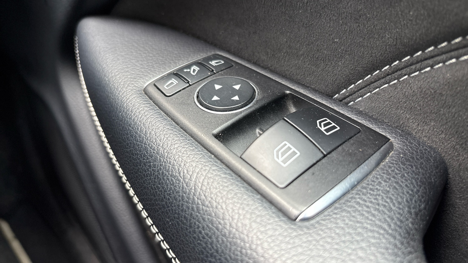 Used Mercedes-Benz C Class 2015 for sale - 76359790: Photo 15