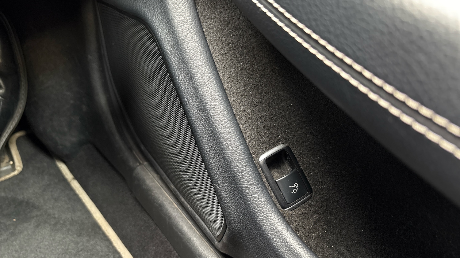 Used Mercedes-Benz C Class 2015 for sale - 76359790: Photo 16