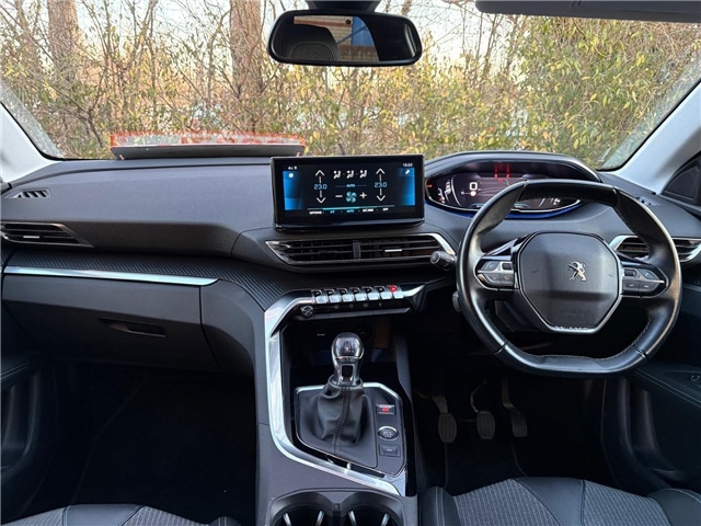 Used Peugeot 3008 2021 for sale - 77030963: Photo 11