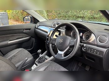Used Suzuki Vitara 2019 for sale - 76327835: Photo
