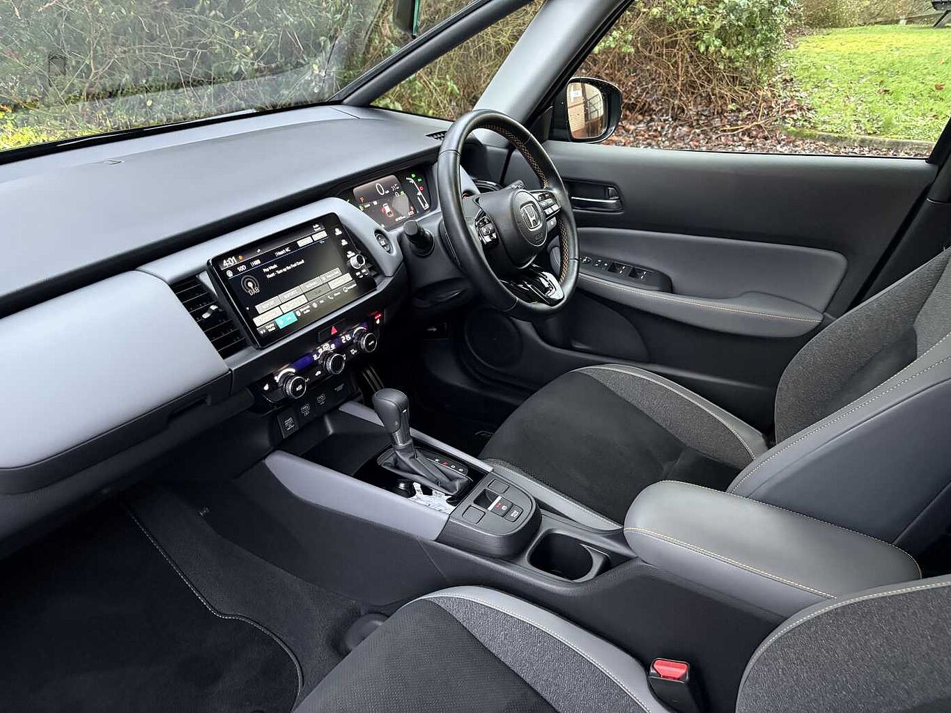 Used Honda Jazz 2024 for sale - 77132806: Photo 2