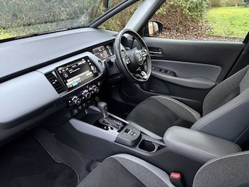 Used Honda Jazz 2024 for sale - 77132806: Photo