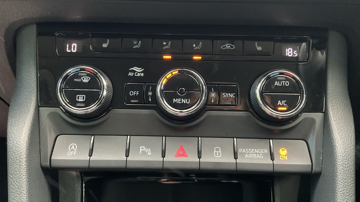 Used Skoda Karoq 2018 for sale - 76837604: Photo 5