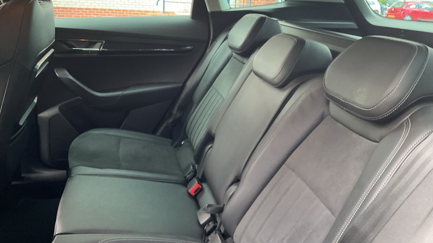 Used Skoda Karoq 2018 for sale - 76837604: Photo 9