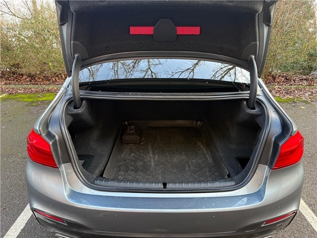 Used BMW 5 Series 2018 for sale - 77634428: Photo 9