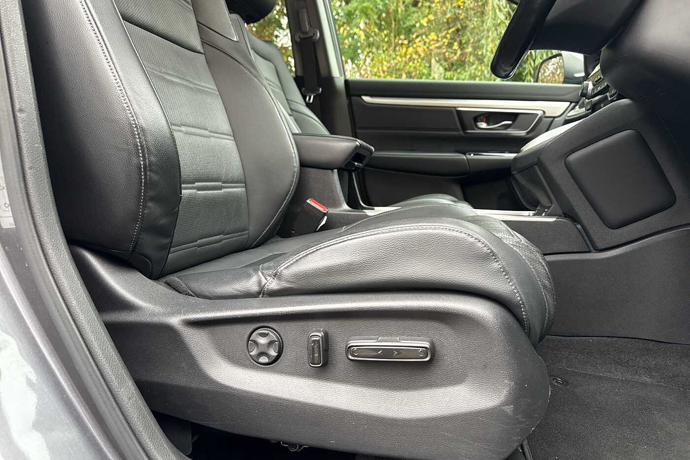 Used Honda CR-V 2021 for sale - 76241282: Photo 16