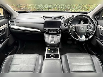 Used Honda CR-V 2021 for sale - 76241282: Photo