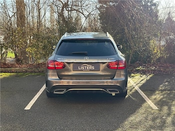 Used Mercedes-Benz C Class 2020 for sale - 77157581: Photo