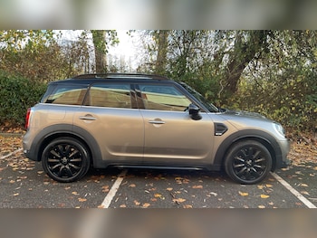 Used MINI Countryman 2019 for sale - 76486617: Photo