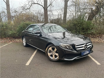 Used Mercedes-Benz E Class 2016 for sale - 77013391: Photo