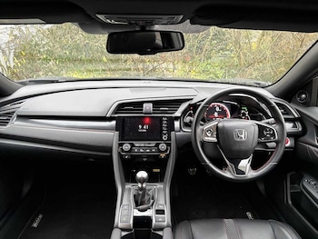 Used Honda Civic 2020 for sale - 77132738: Photo