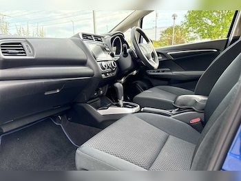 Used Honda Jazz 2019 for sale - 75733558: Photo
