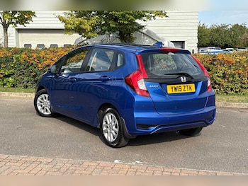 Used Honda Jazz 2019 for sale - 75733558: Photo
