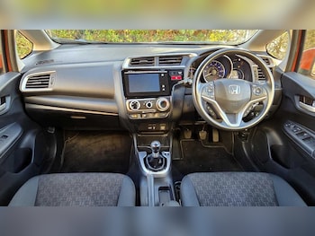 Used Honda Jazz 2017 for sale - 76800668: Photo