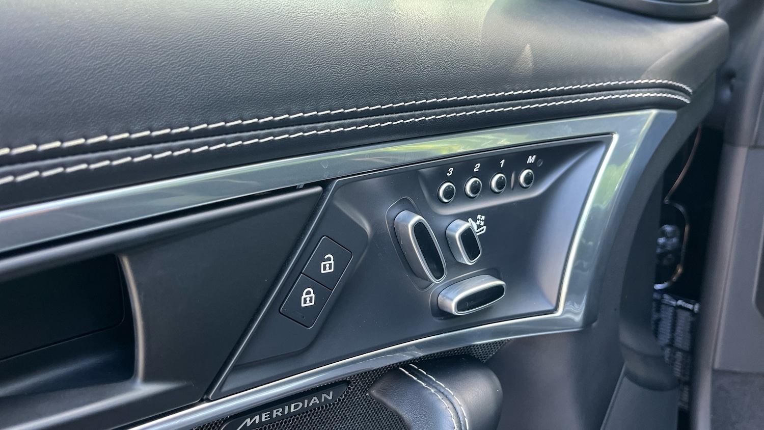 Used Jaguar F-Type 2020 for sale - 76434233: Photo 24