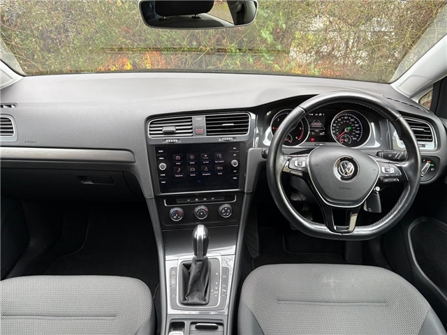 Used Volkswagen Golf 2018 for sale - 77982912: Photo 15