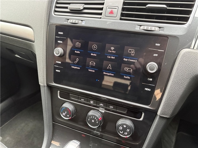 Used Volkswagen Golf 2018 for sale - 77982912: Photo 19