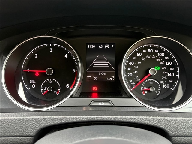 Used Volkswagen Golf 2018 for sale - 77982912: Photo 22