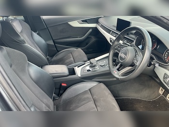 Used Audi A4 2018 for sale - 75758347: Photo
