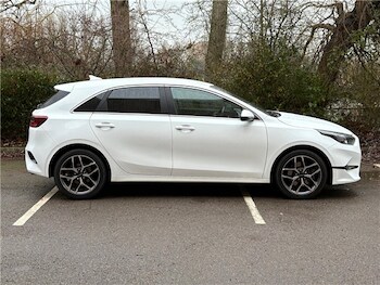 Used Kia Ceed 2022 for sale - 77634426: Photo