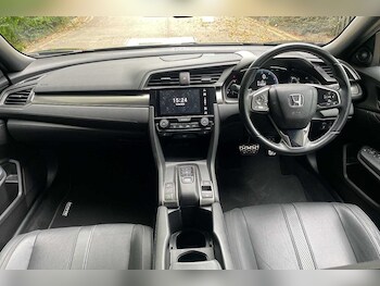 Used Honda Civic 2018 for sale - 75614866: Photo