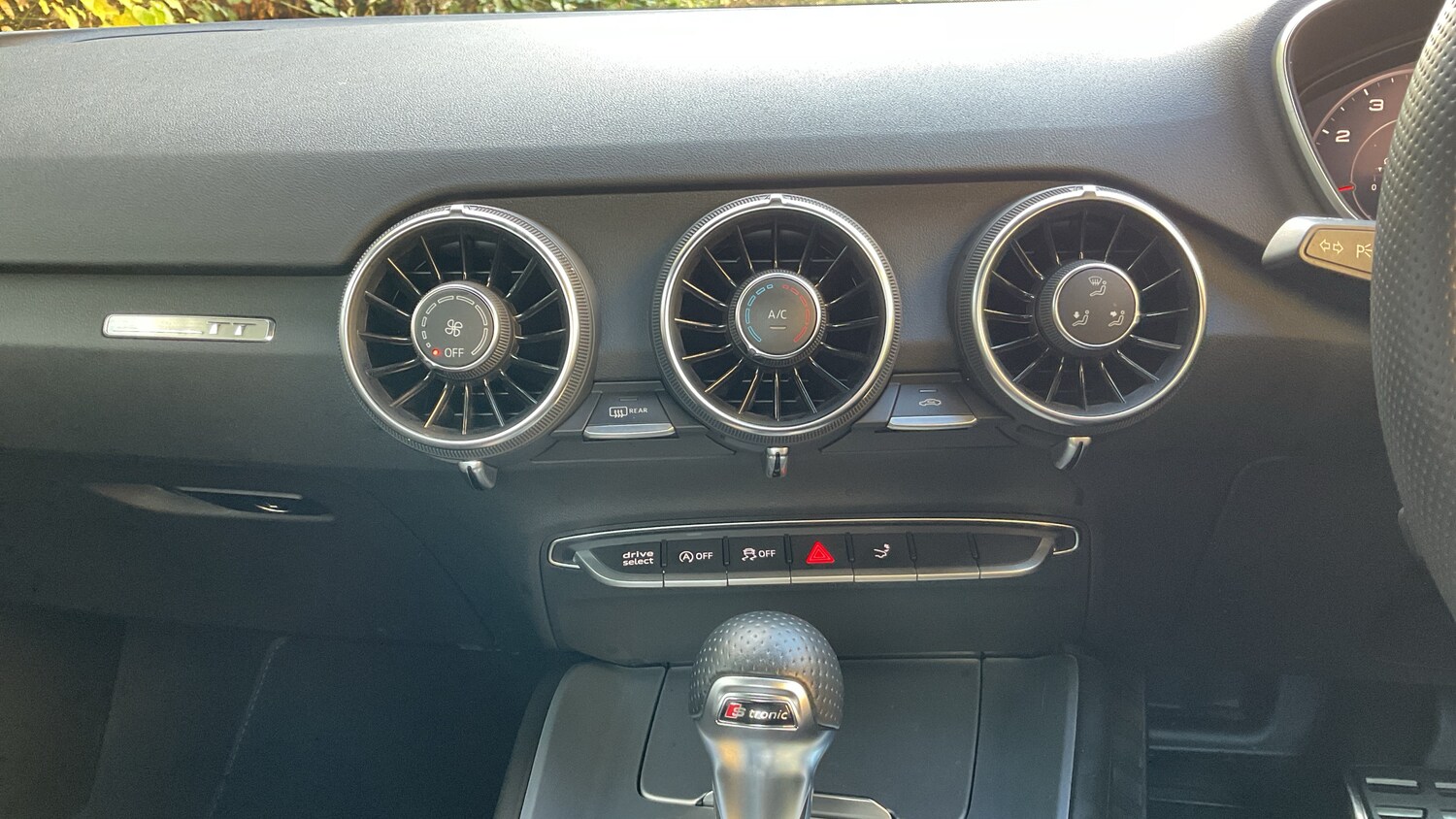 Used Audi TT 2021 for sale - 76359762: Photo 5