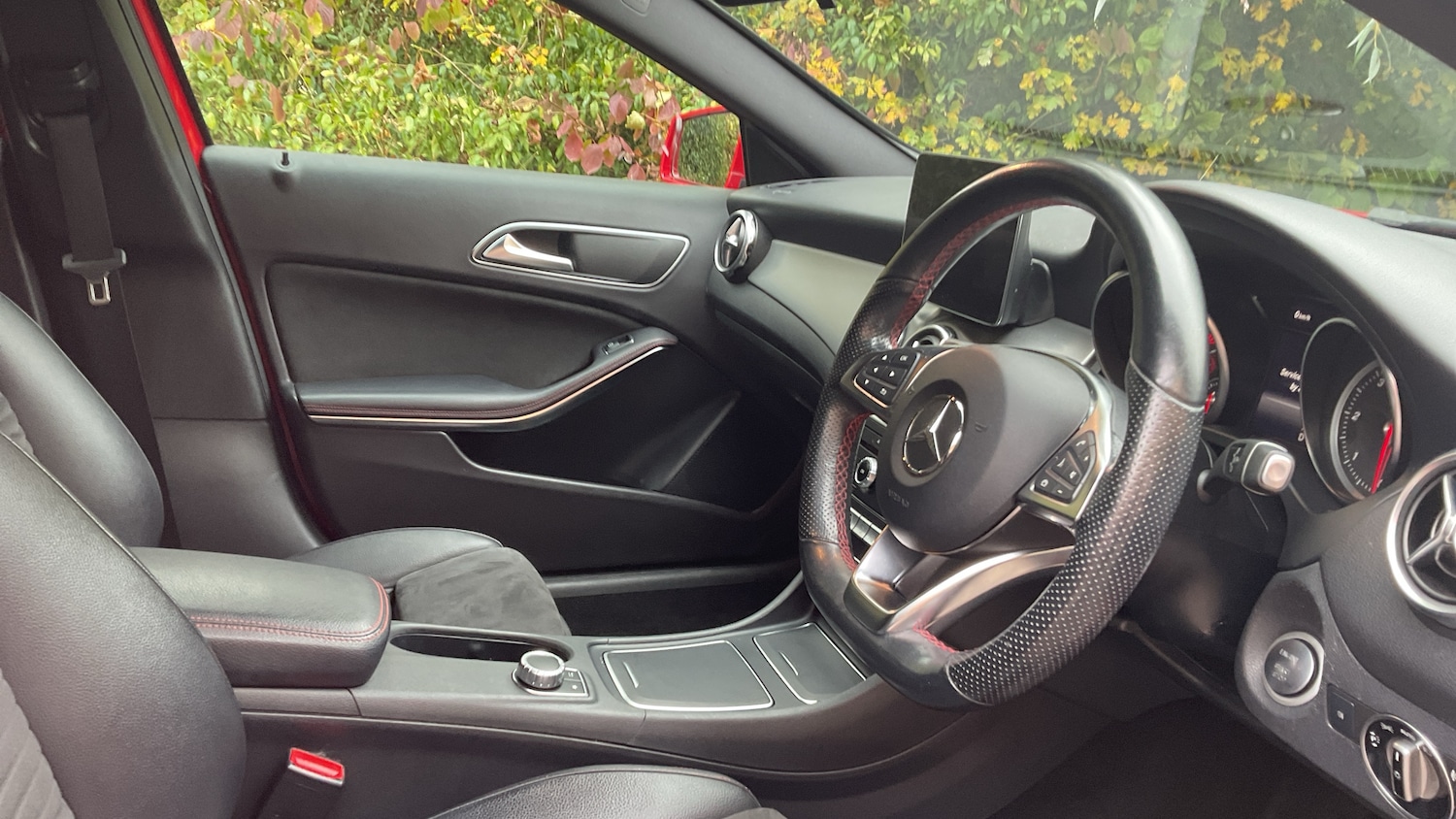 Used Mercedes-Benz GLA 2018 for sale - 76111239: Photo 4