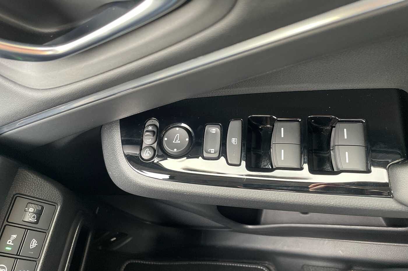 Used Honda HR-V 2023 for sale - 76102749: Photo 15