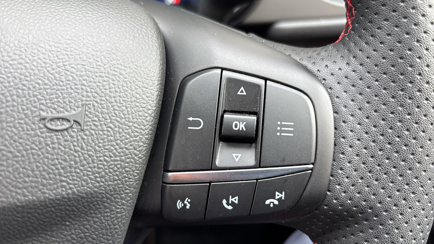 Used Ford Kuga 2023 for sale - 75942671: Photo 24