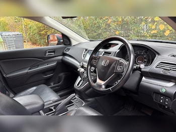 Used Honda CR-V 2016 for sale - 76372367: Photo