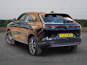 Used Honda HR-V 2023 for sale - 77739463: Photo