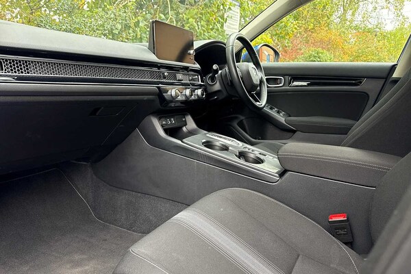 Used Honda Civic 2024 for sale - 76139634: Photo 2