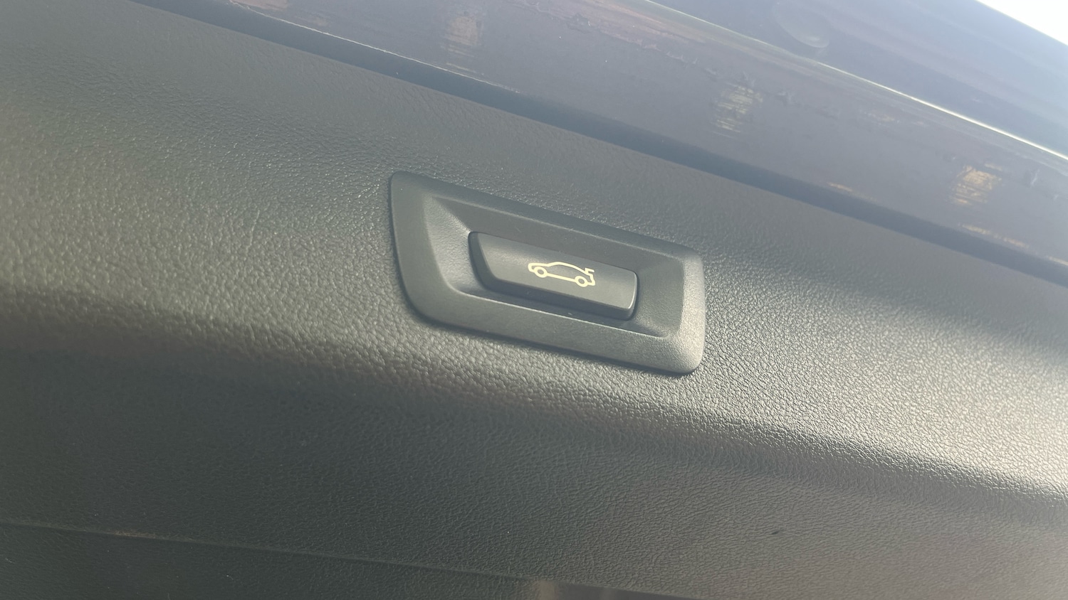 Used BMW 5 Series 2018 for sale - 76327799: Photo 17