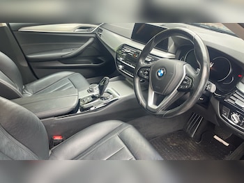 Used BMW 5 Series 2018 for sale - 76327799: Photo