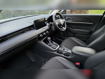 Used Honda HR-V 2023 for sale - 76837658: Photo