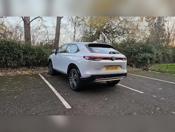 Used Honda HR-V 2023 for sale - 76837658: Photo