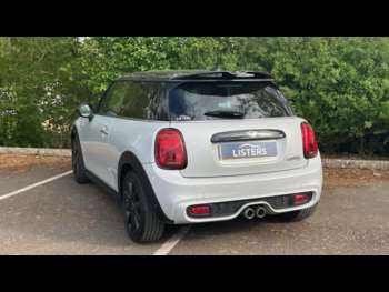 Used MINI Hatch 2018 for sale - 74285378: Photo