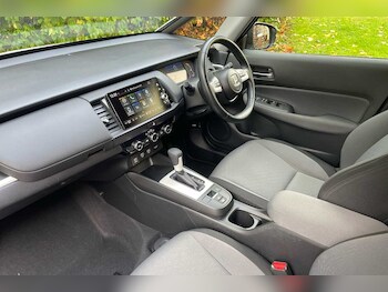 Used Honda Jazz 2023 for sale - 76021611: Photo