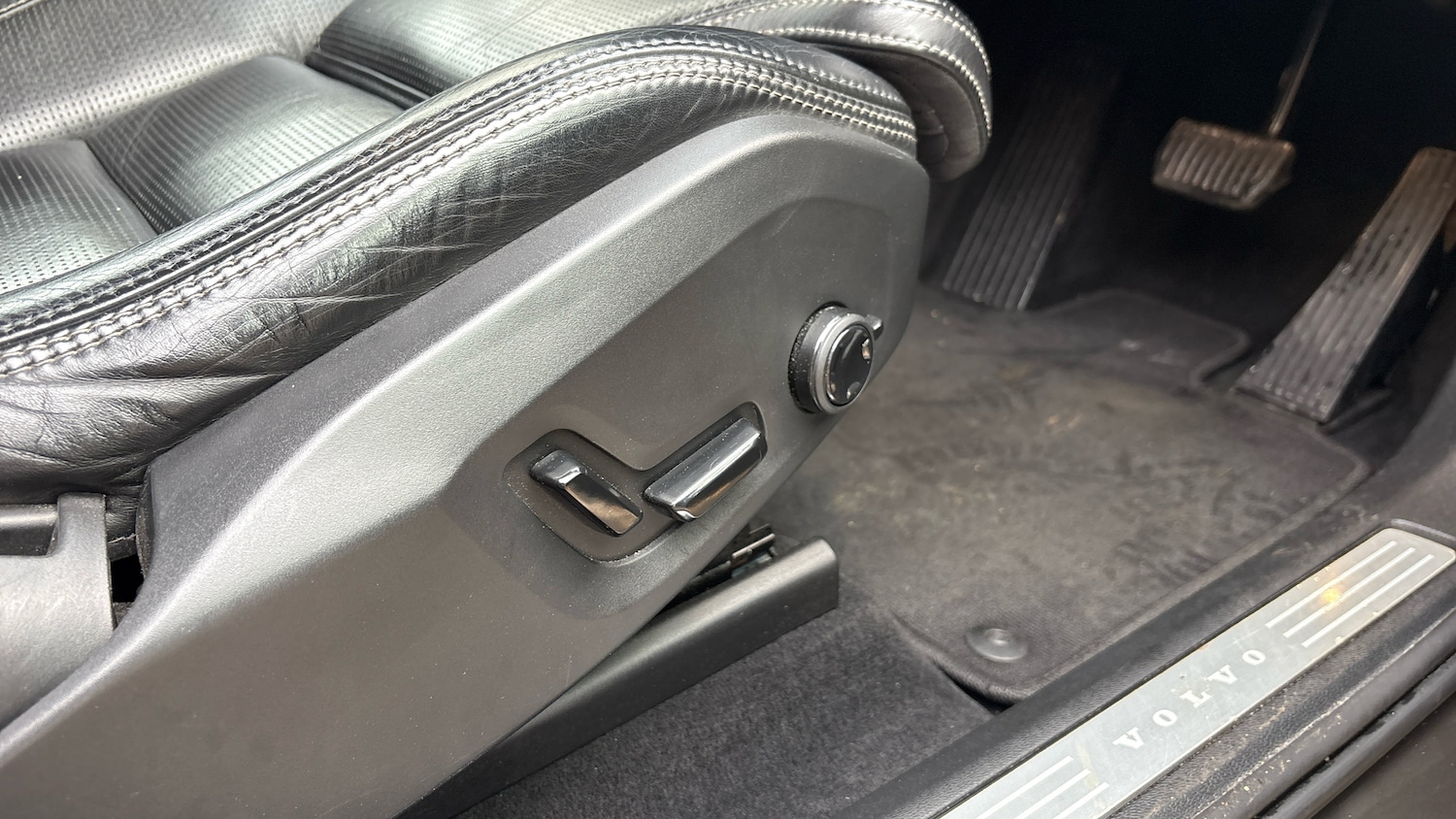 Used Volvo XC60 2018 for sale - 76539582: Photo 20