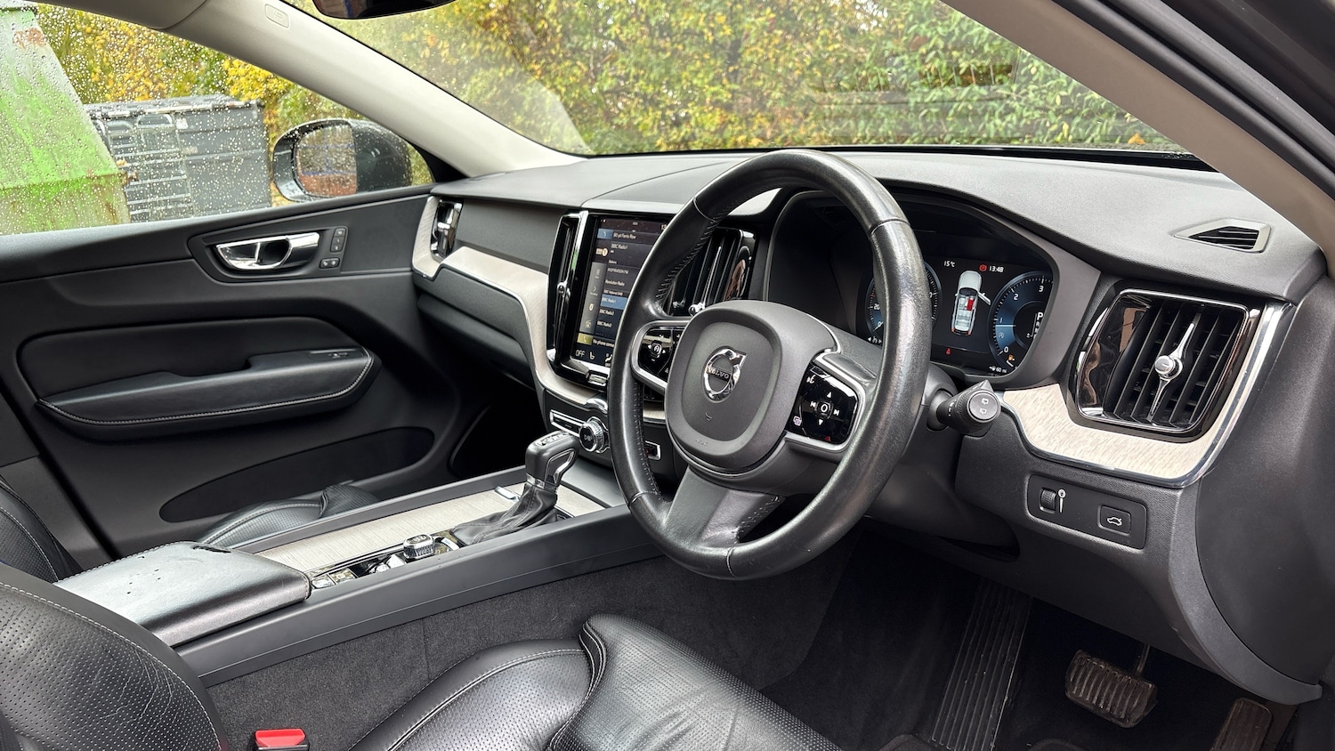 Used Volvo XC60 2018 for sale - 76539582: Photo 4