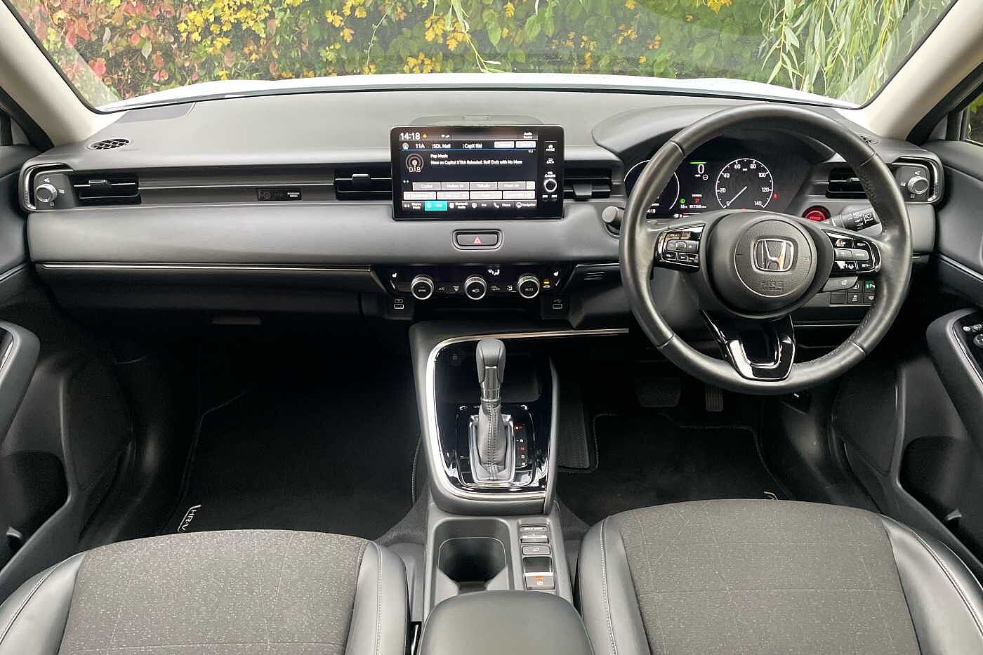 Used Honda HR-V 2023 for sale - 76102752: Photo 4