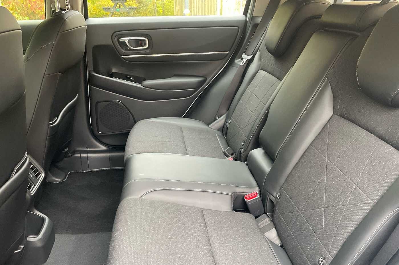 Used Honda HR-V 2023 for sale - 76102752: Photo 8